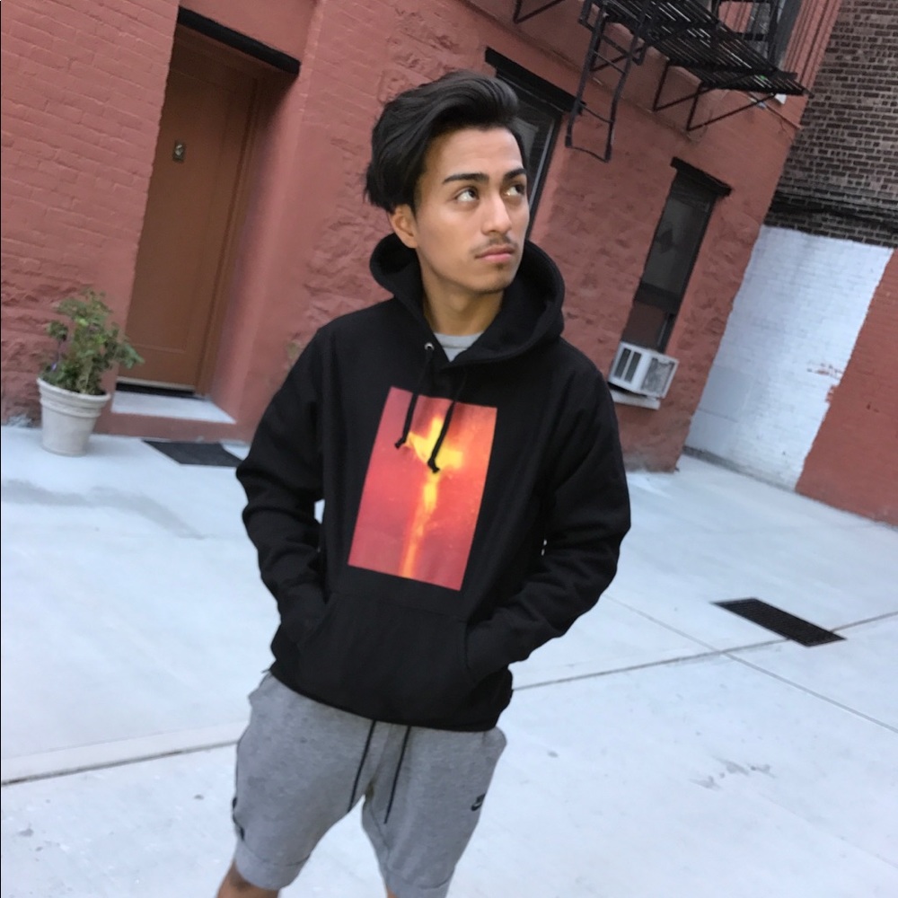 Meet your Posher, Alexis